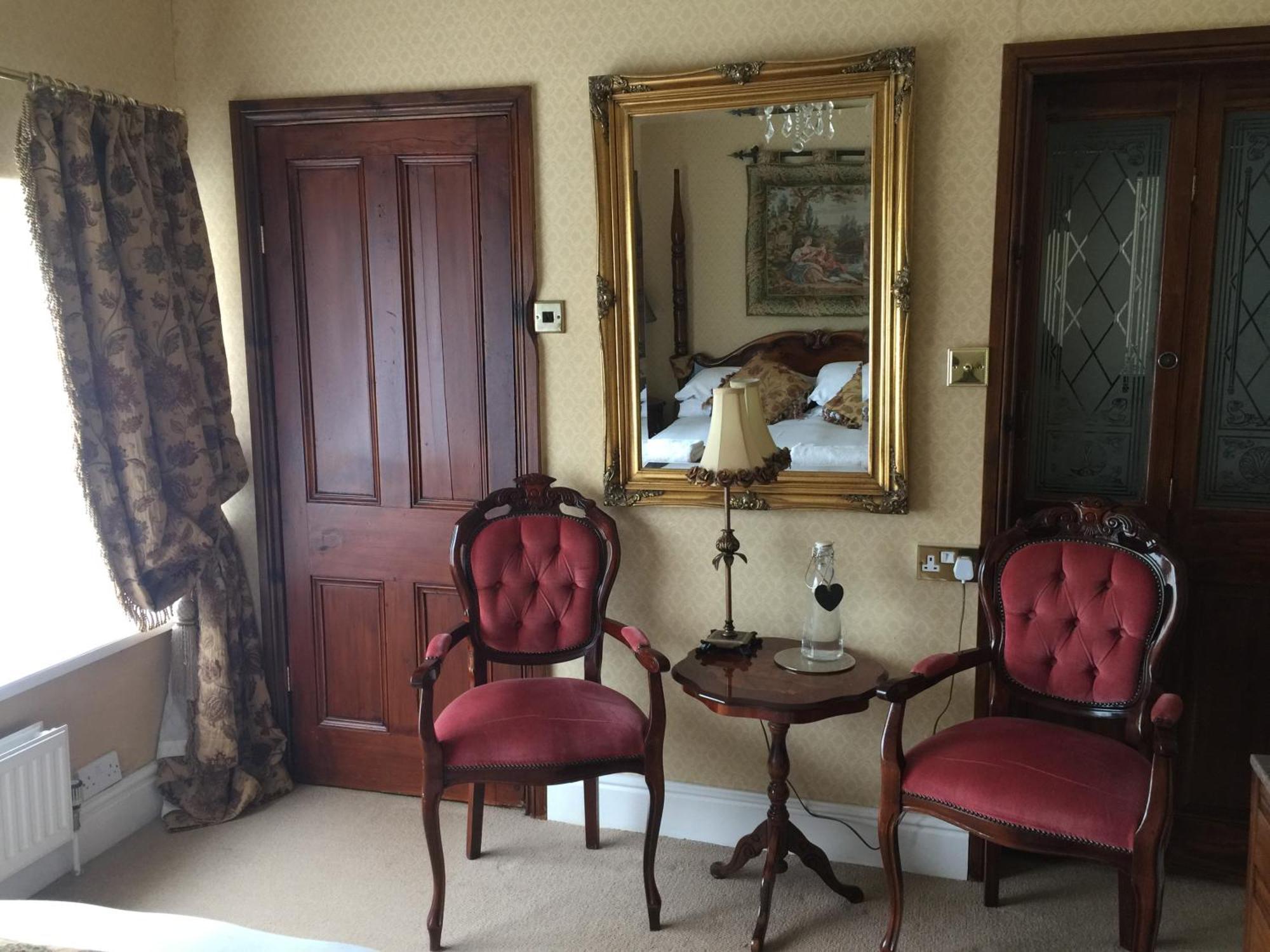 Glyn Isa Country House B&B And Self Catering Apartments Conwy Exteriér fotografie