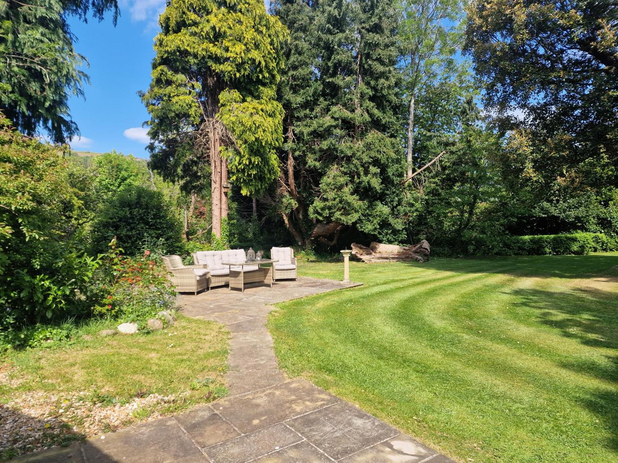 Glyn Isa Country House B&B And Self Catering Apartments Conwy Exteriér fotografie